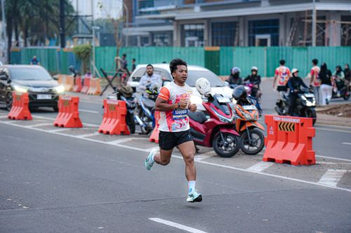 Race photo from NOTARACE 2025