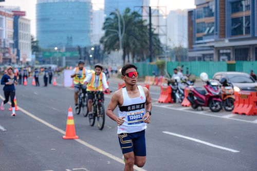 Race photo from NOTARACE 2025
