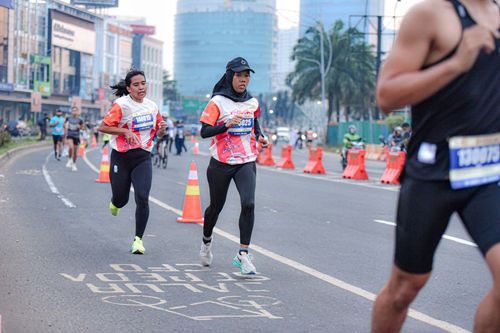 Race photo from NOTARACE 2025