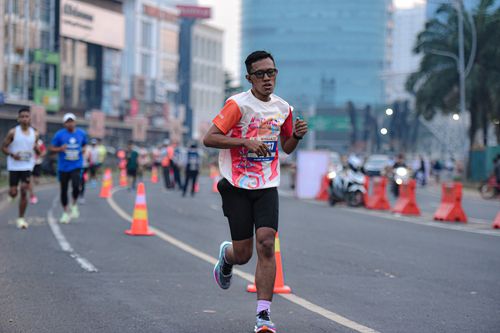 Race photo from NOTARACE 2025