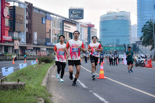 Race photo from NOTARACE 2025