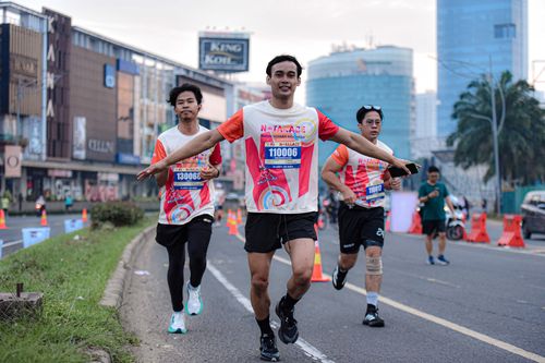 Race photo from NOTARACE 2025