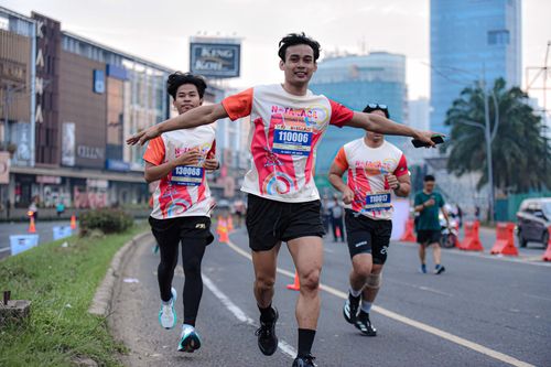 Race photo from NOTARACE 2025