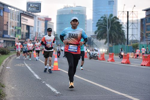Race photo from NOTARACE 2025