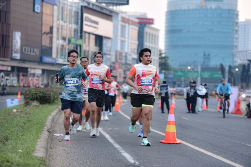 Race photo from NOTARACE 2025