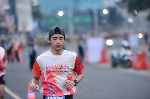 Race photo from NOTARACE 2025