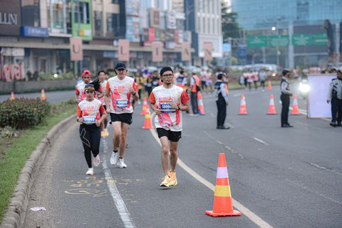 Race photo from NOTARACE 2025