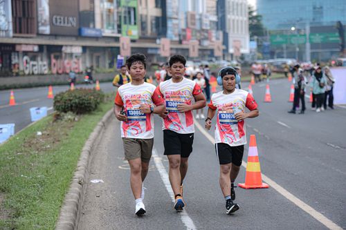 Race photo from NOTARACE 2025