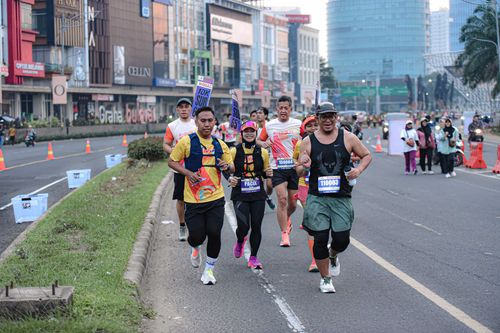Race photo from NOTARACE 2025