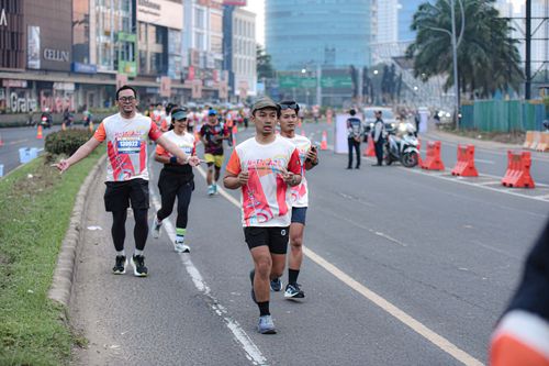 Race photo from NOTARACE 2025