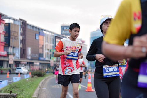 Race photo from NOTARACE 2025