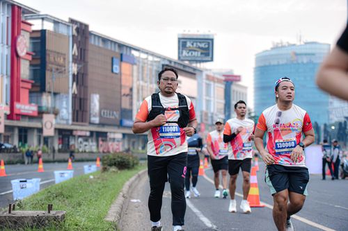 Race photo from NOTARACE 2025