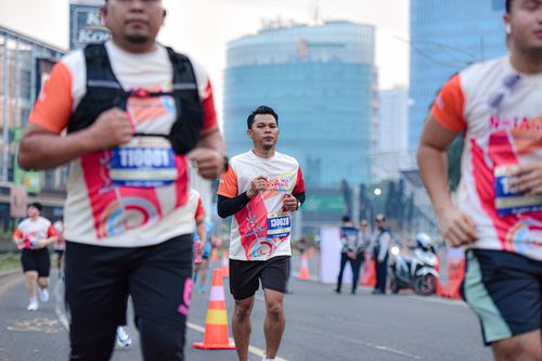 Race photo from NOTARACE 2025