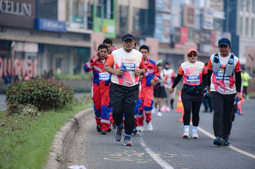 Race photo from NOTARACE 2025