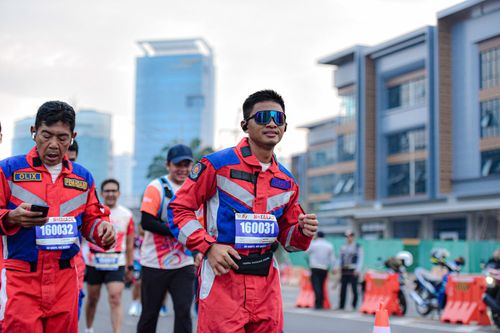 Race photo from NOTARACE 2025