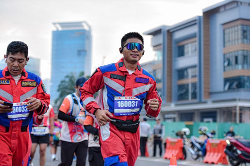 Race photo from NOTARACE 2025