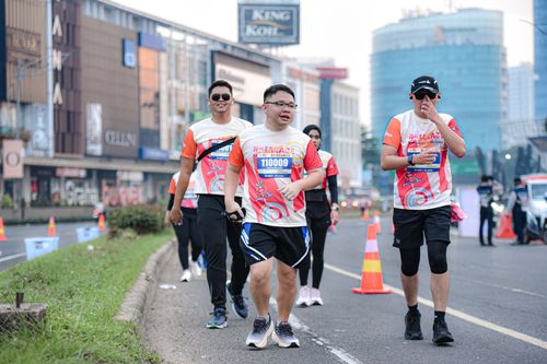 Race photo from NOTARACE 2025