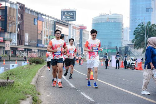 Race photo from NOTARACE 2025