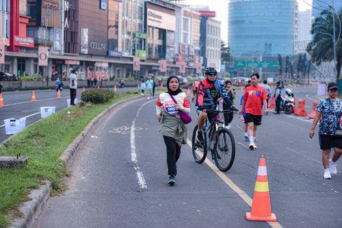Race photo from NOTARACE 2025