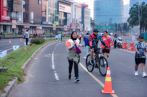 Race photo from NOTARACE 2025
