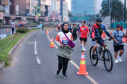 Race photo from NOTARACE 2025
