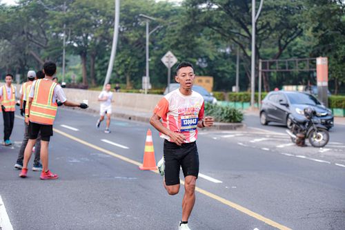 Race photo from NOTARACE 2025