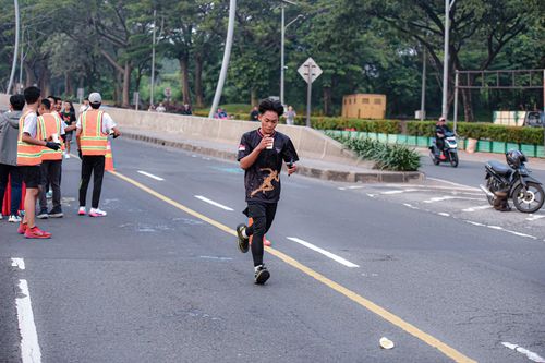 Race photo from NOTARACE 2025