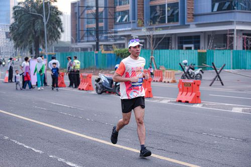 Race photo from NOTARACE 2025
