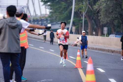 Race photo from NOTARACE 2025