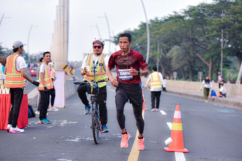 Race photo from NOTARACE 2025