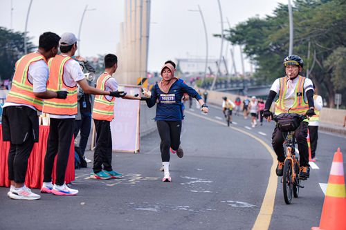 Race photo from NOTARACE 2025