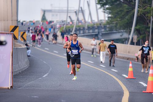 Race photo from NOTARACE 2025