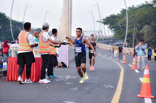 Race photo from NOTARACE 2025