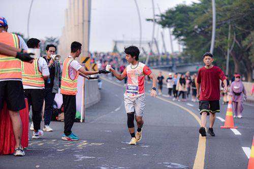 Race photo from NOTARACE 2025