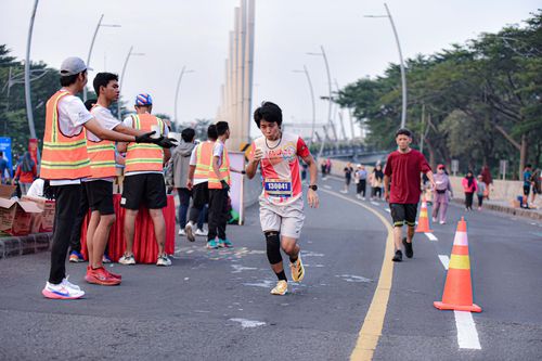 Race photo from NOTARACE 2025
