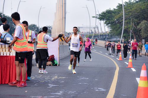 Race photo from NOTARACE 2025