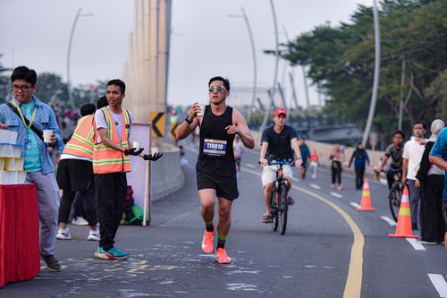 Race photo from NOTARACE 2025