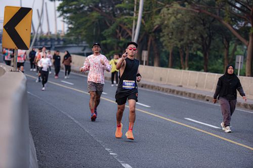 Race photo from NOTARACE 2025