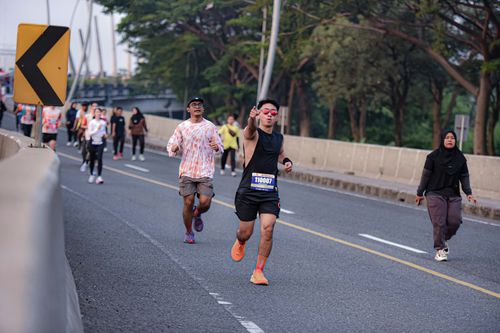 Race photo from NOTARACE 2025