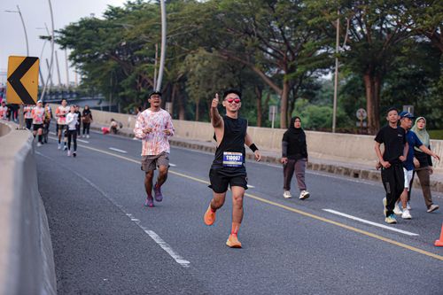 Race photo from NOTARACE 2025