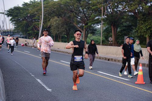 Race photo from NOTARACE 2025