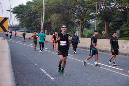 Race photo from NOTARACE 2025