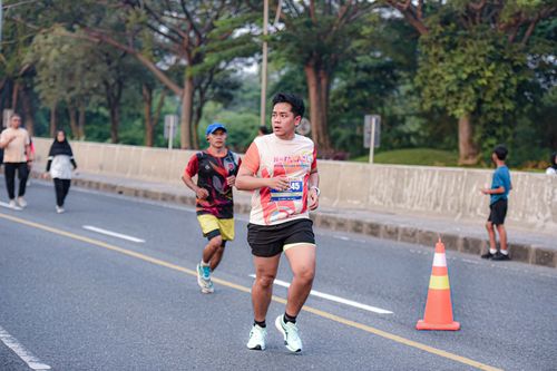 Race photo from NOTARACE 2025