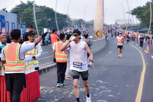 Race photo from NOTARACE 2025