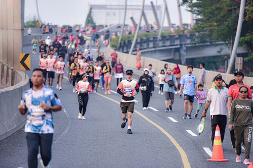 Race photo from NOTARACE 2025