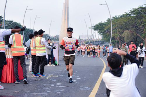 Race photo from NOTARACE 2025