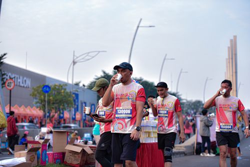 Race photo from NOTARACE 2025