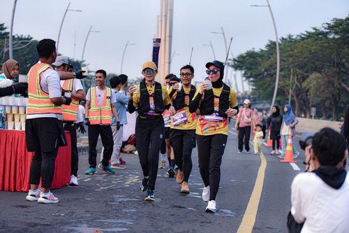 Race photo from NOTARACE 2025