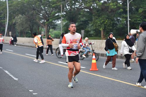 Race photo from NOTARACE 2025