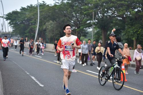 Race photo from NOTARACE 2025
